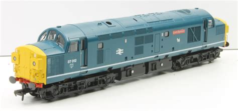 Bachmann Class 37 37012 Loch Rannoch British Rail Blue White Stripe Livery Oo Gauge Rainbow