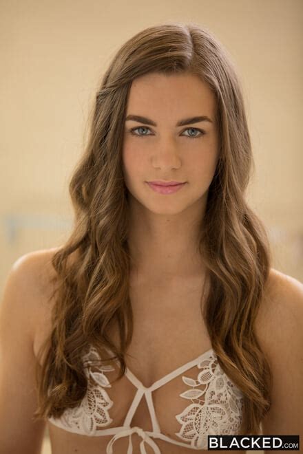 Tali Dova 001 Porn Pic