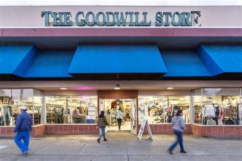 GOODWILL STORE & DONATION CENTER - Updated April 2024 - 69 Photos & 99 ...