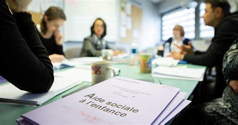 Laide Sociale à Lenfance Seine Saint Denis Le Département