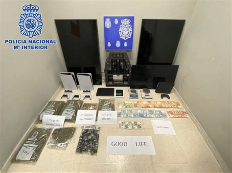 Tres Detenidos Por Vender Droga En Un Establecimiento Enmascarado Como