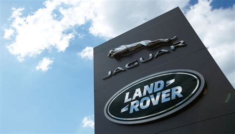 Tcs Wins Billion Contract From Jaguar Land Rover