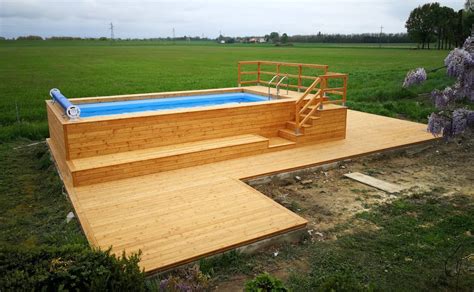 Piscina Fuori Terra Rivestita In Legno Di Larice Siberiano Piscine