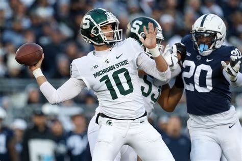 Michigan State Spartans quarterback Payton Thorne has entered the ...