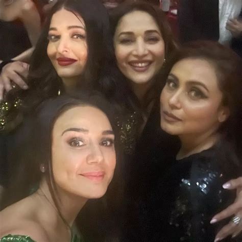 Old Is Gold Preity Zinta Aishwarya Rai Madhuri Dixit Kareena Kapoor