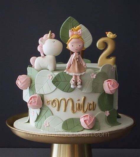 Pin By Manita On Icing Girl Cakes Baby Birthday Cakes Beautiful