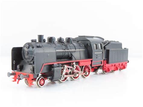 Fleischmann H0 1350 Steam Locomotive With Tender 1 BR 24