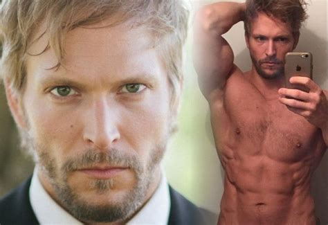 Jon Cor Tumblr Posts Tumbral Ears That Stick Out Starkweather