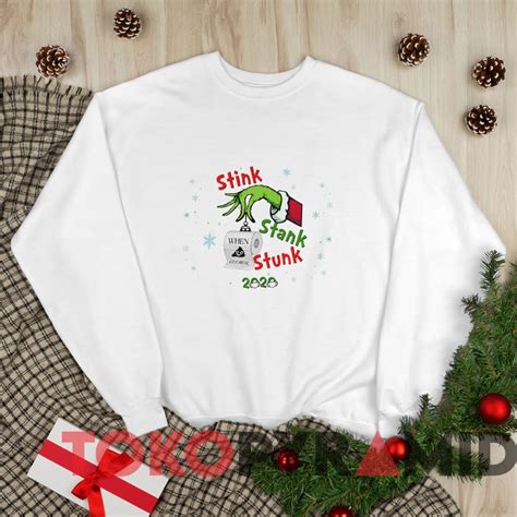 Rare Vintage 2020 The Grinch Ornament Stink Stank Stunk Face Mask Sweater - TokoPyramid