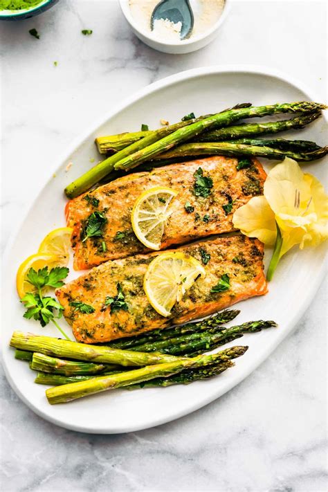 Baked Salmon and Asparagus with Herb Sauce - Cotter Crunch