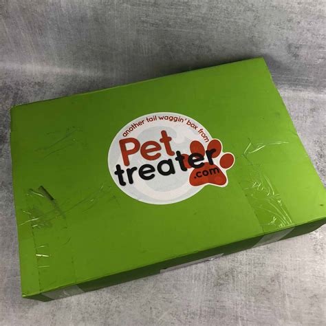 Pet Treater Dog Subscription Box Review + Coupon - June 2018 - Hello ...