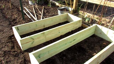 How To Quickly And Easily Build A Raised Bed For Your Vegetable Garden