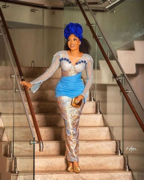 Stunning And Best Asoebi Styles For Brocade Fabrics Ladeey