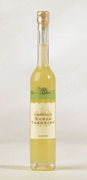 Limoncello Del Garda Typical Lemon Liqueur Wein