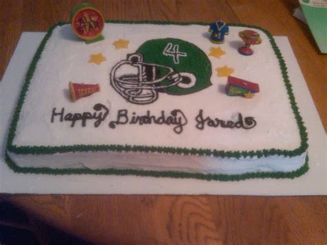 Football Helmet Cake - CakeCentral.com