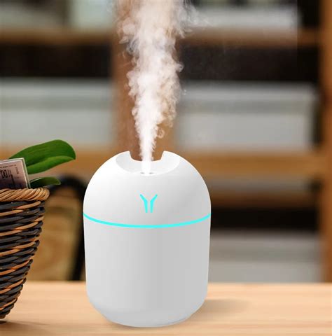 Mini Humidificateur Portable Avec Une Belle Forme Ronde Pour La Maison