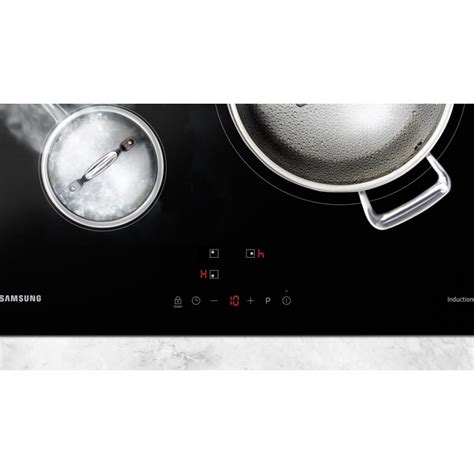 Samsung NZ63T3706A1 UR Placa de Inducción 3 Zonas 59cm Negra