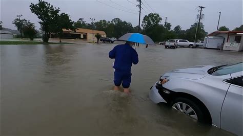 Flash Flooding Closes I 20 And Causes Chaos In Forest Mississippi