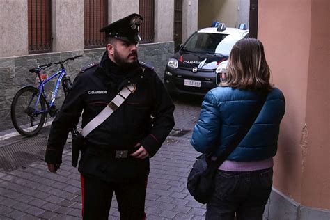 Cologno Al Serio Bergamo Uccide Moglie A Coltellate Arrestato