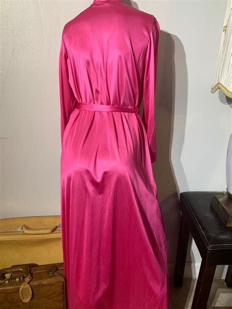 1970s Hot Pink Disco Glam Robe Jc Penney Collectibles Gem