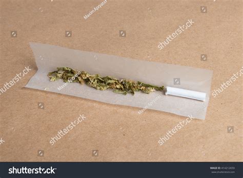 685 Spliff Rolling Paper Images, Stock Photos & Vectors | Shutterstock