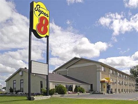 Super 8 Watertown - UPDATED 2017 Prices & Motel Reviews (SD) - TripAdvisor