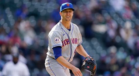 Mets Ace Jacob Degrom Out At Least Four Weeks With Shoulder Injury