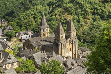 Plus Beaux Villages De France Sur Le Saint Jacques Chemin De Saint