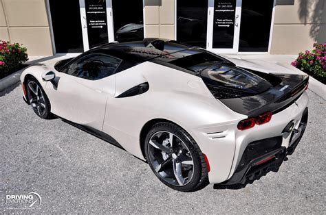 2022 Ferrari Sf90 Stradale Assetto Fiorano Carbon Fiber Bianco Fuji