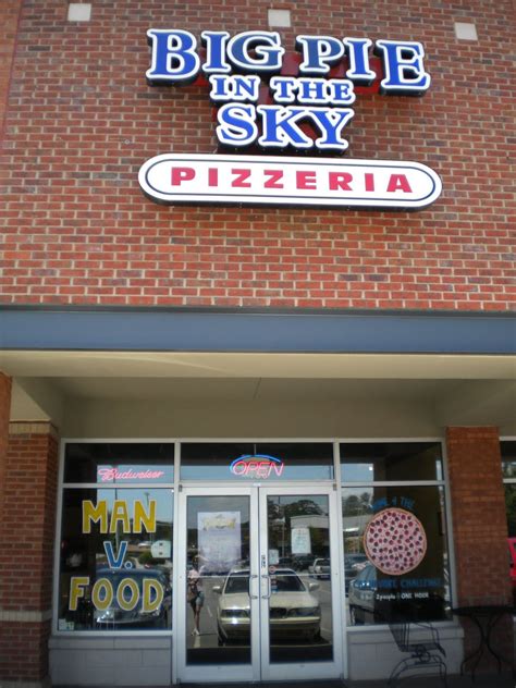 Big Pie In The Sky Pizzeria Pie In The Sky Sky Foodie Vacations