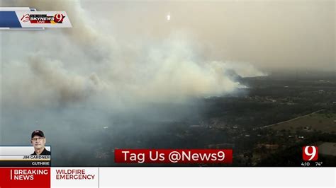 Watch Bob Mills Skynews Flies Over Guthrie Wildfires Youtube