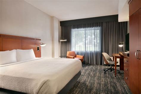 Courtyard by Marriott Lancaster | Discover Lancaster