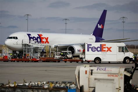 Tracking | FedEx