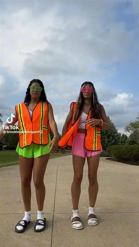 Fnl Neon Fits Classy Halloween Costumes Trendy Halloween Costumes