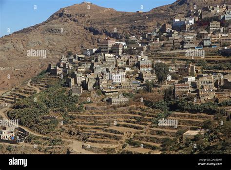 Al Manakhah Village In Mountains Yemen Stock Photo Alamy