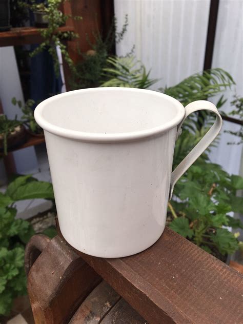 X Cara Caneca Esmaltada Gata Branca Retr Caf Elo