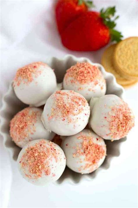 Strawberry Shortcake Truffles Made With Golden Oreos Freeze Dried Strawberries And Cream Chees