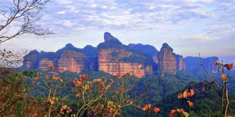 Mount Danxia, Guangdong | Momentous Asia Travel & Events