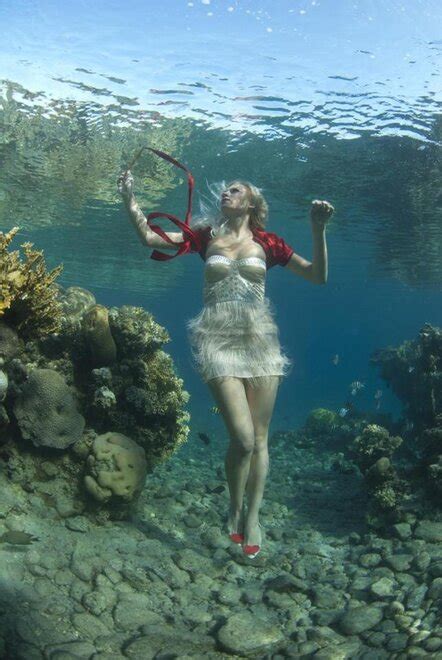 Underwater Hotties Vol1 D Unwtr 0003x Porn Pic