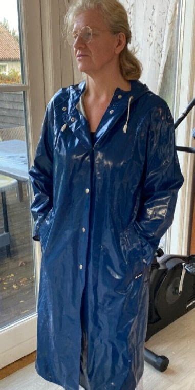 Pin By Bob Bob On Raincoats In Real In 2024 Blue Raincoat Pvc Raincoat Raincoat