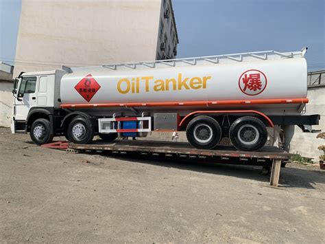 Used Sinotruk X X Cbm Liters Howo Fuel Oil Tanker