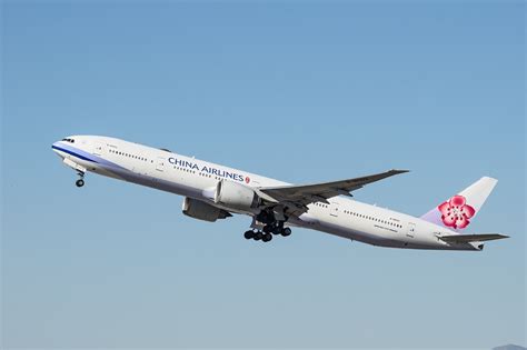 China Airlines eyes either Airbus A350 or Boeing 777X - AeroTime