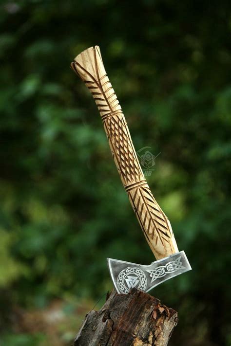 Custom Handmade High Carbon Steel Hatchet Tomahawk Hunting Viking