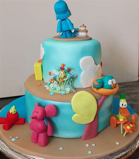 Pocoyo Cake