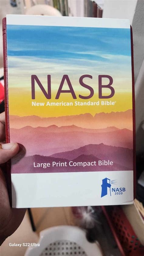 New American Standard Bible Nasb Large Print Compact Bible Hobbies