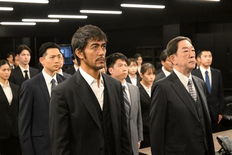 （写真）『vivant』“野崎”阿部寛、“乃木”堺雅人に熱視線 ネット「好きなの？」「疑ってる？」解釈真っ二つ ドラマ ニュース