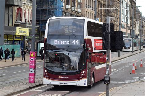 Lb Princes Street Edinburgh Lothian Buses Volvo B T Flickr