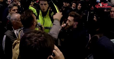 No Green Pass A Milano I Manifestanti Bloccati Dalla Polizia Chiamano