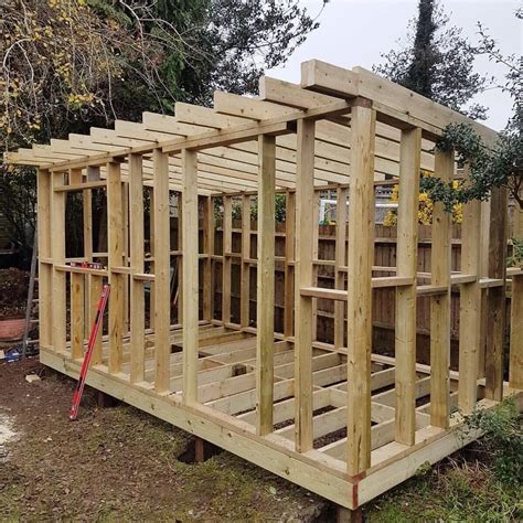 Build A Backyard Firewood Shed En 2020 Plan Cabane En Bois