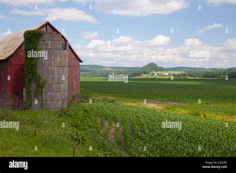 rural scene along the Driftless Area Scenic Byway, Allamakee County ...